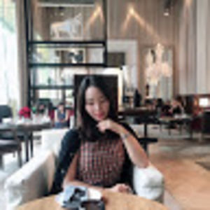 Meet your Posher, Julie